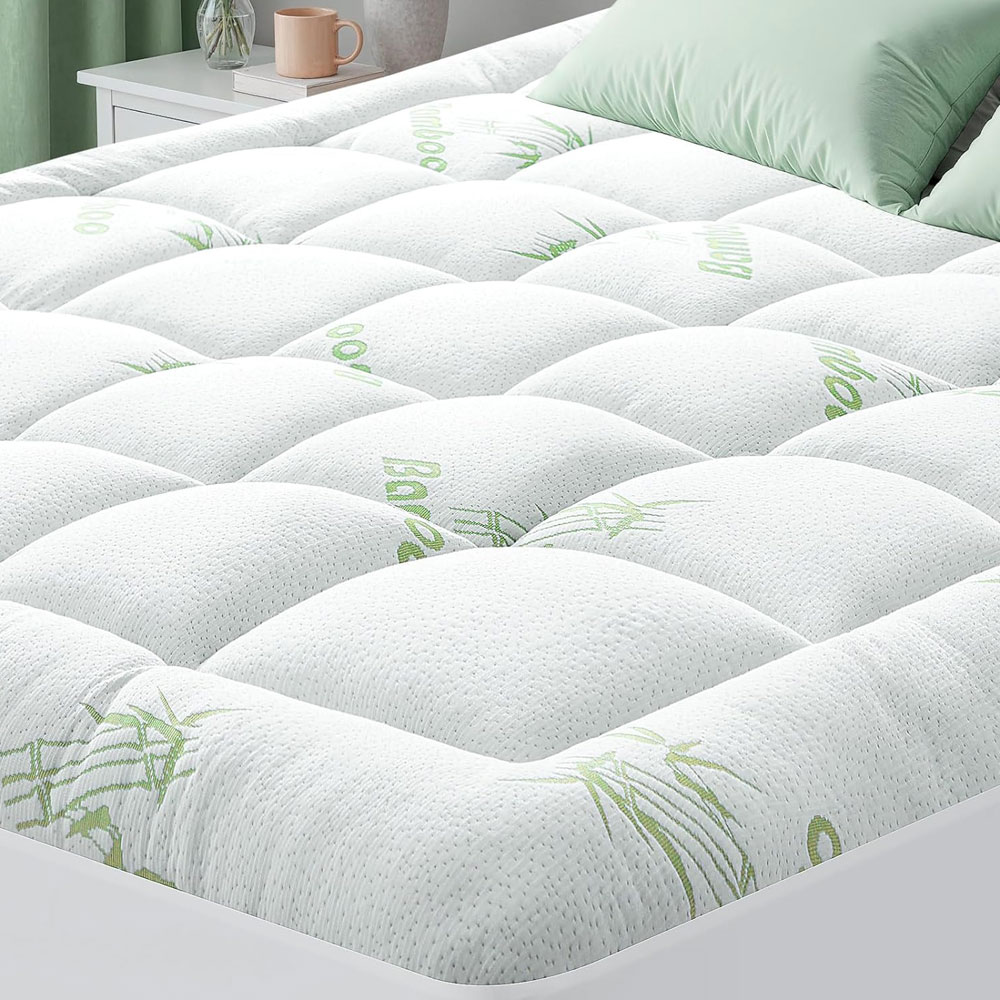 HYLEORY Mattress Topper on Amazon - Best Mattress